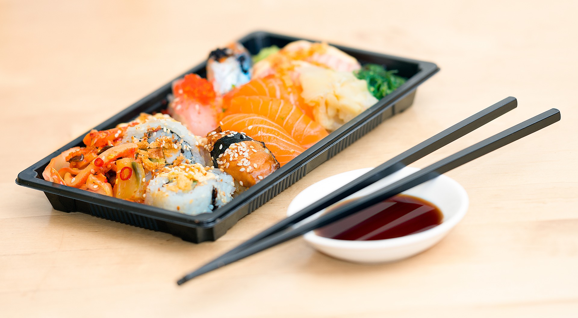 Top 3 restaurant de sushi con delivery en santiago